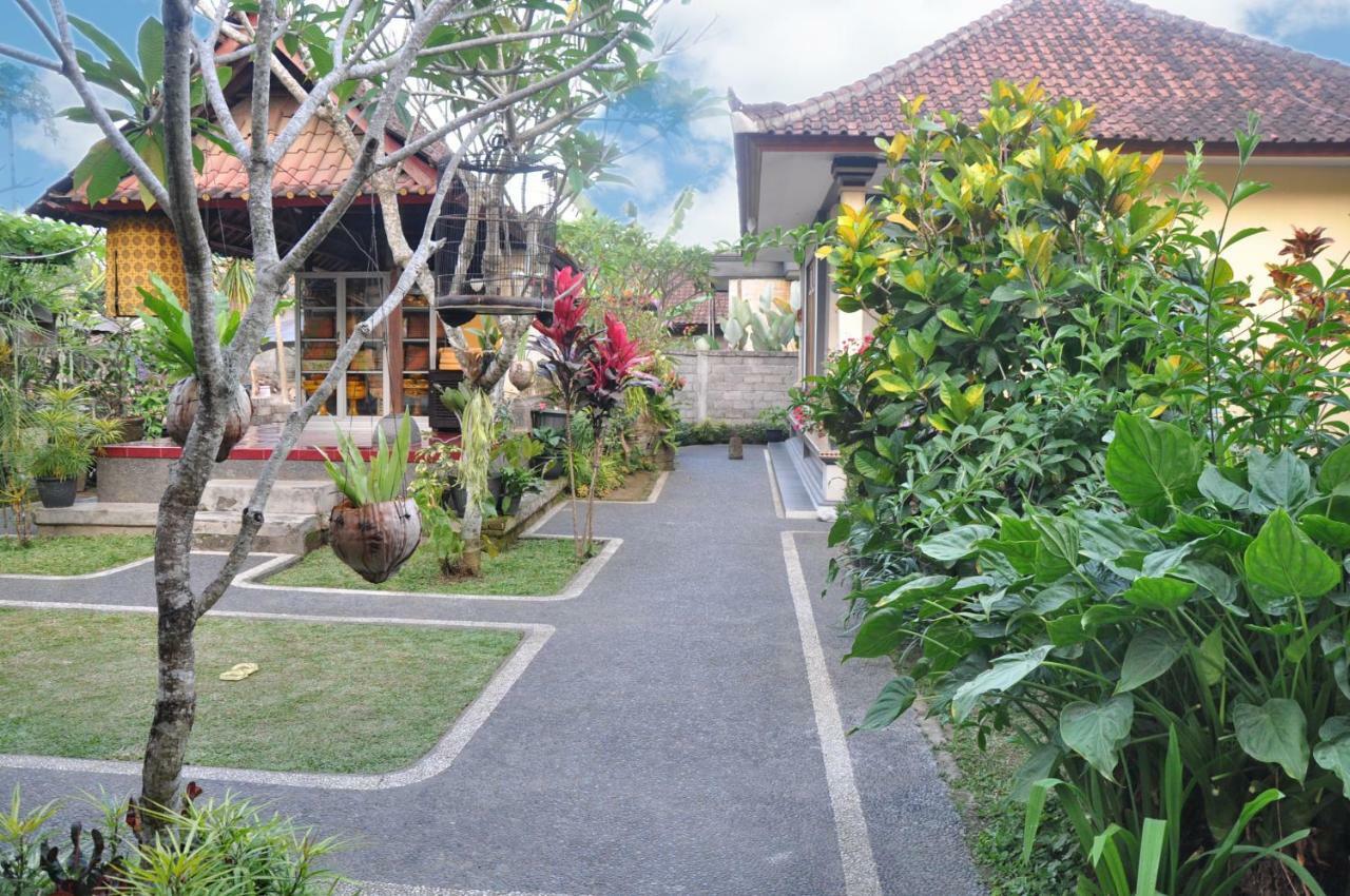 Dunung Sari Homestay Ubud Exteriör bild