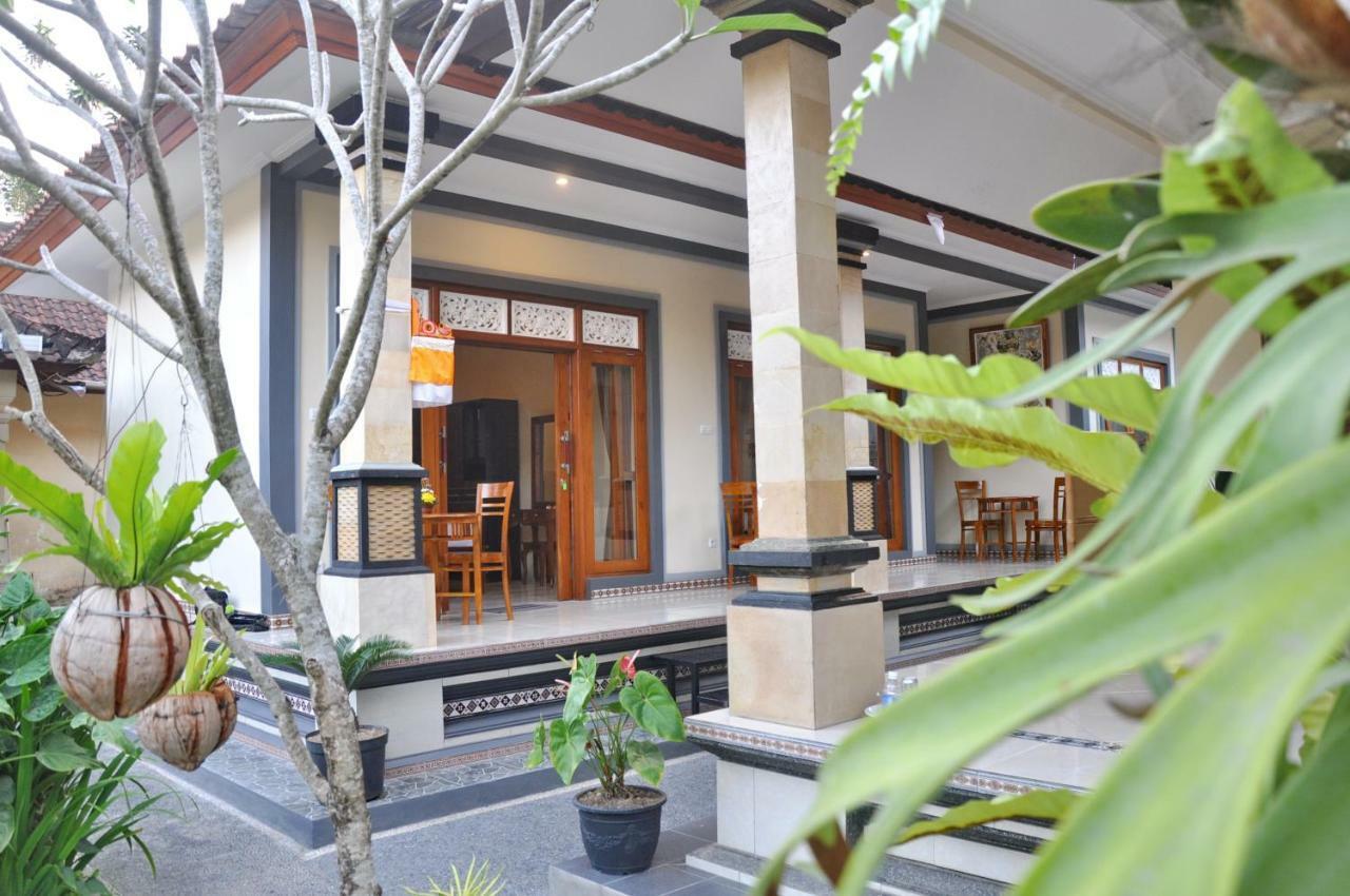 Dunung Sari Homestay Ubud Exteriör bild