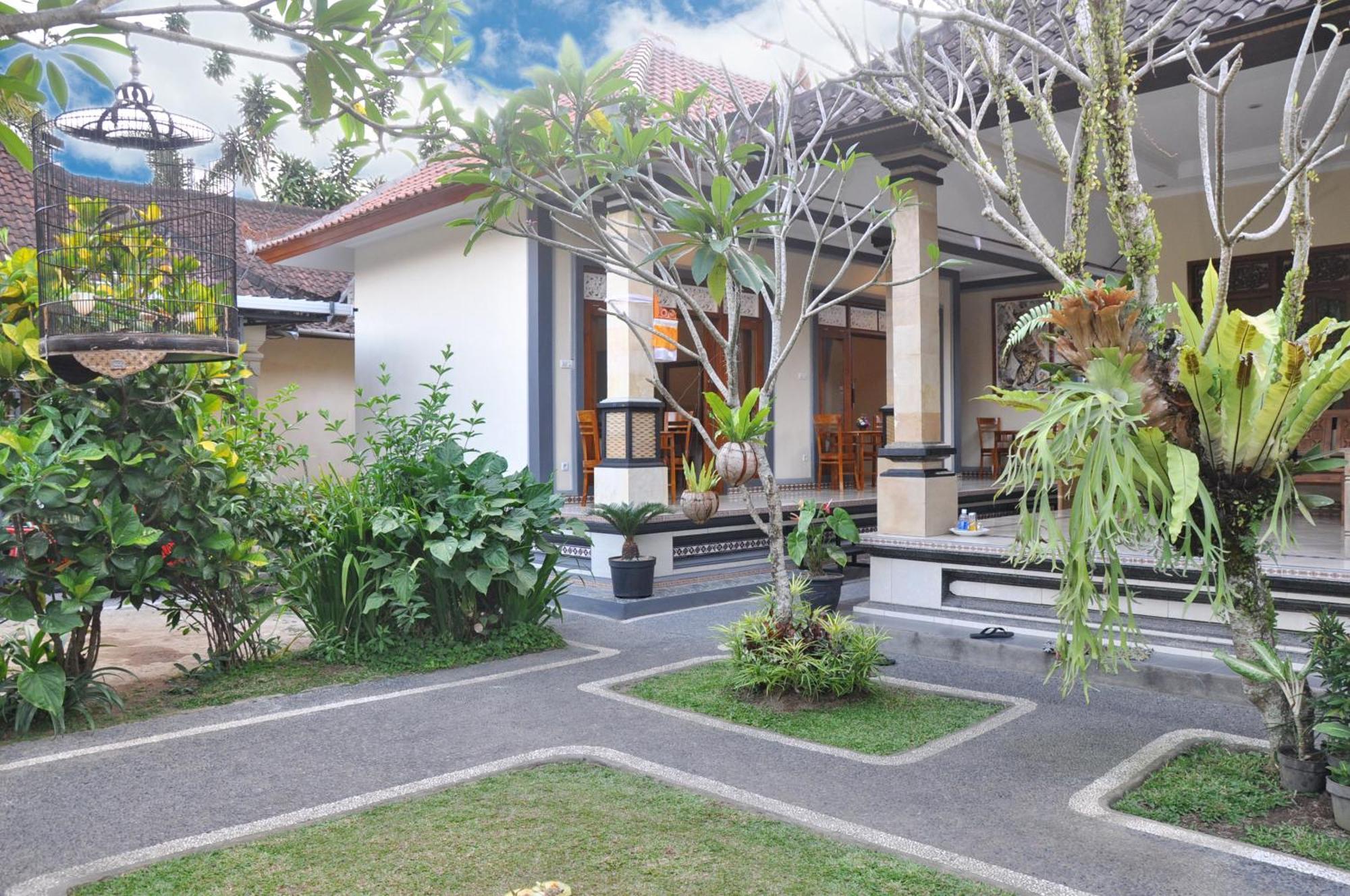 Dunung Sari Homestay Ubud Exteriör bild